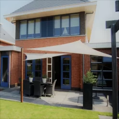 Voile D'ombrage Triangle 90° Coolfit 400x400x570cm Crème - NESLING